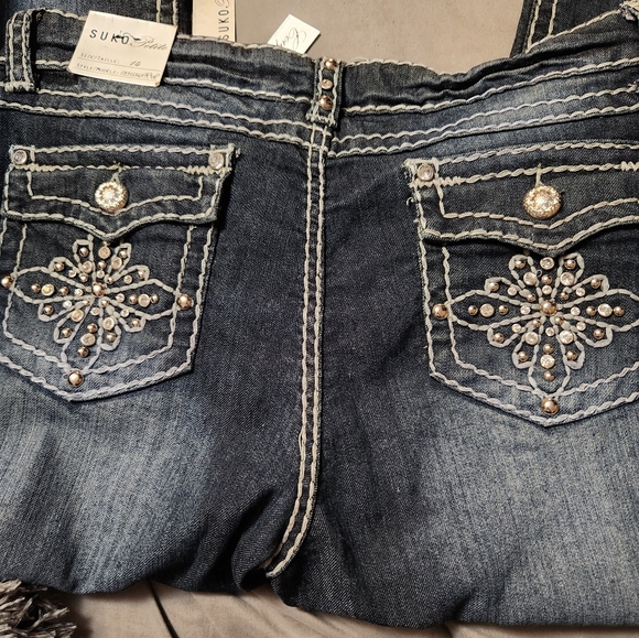 Suko Petite Jeans - Picture 2 of 4